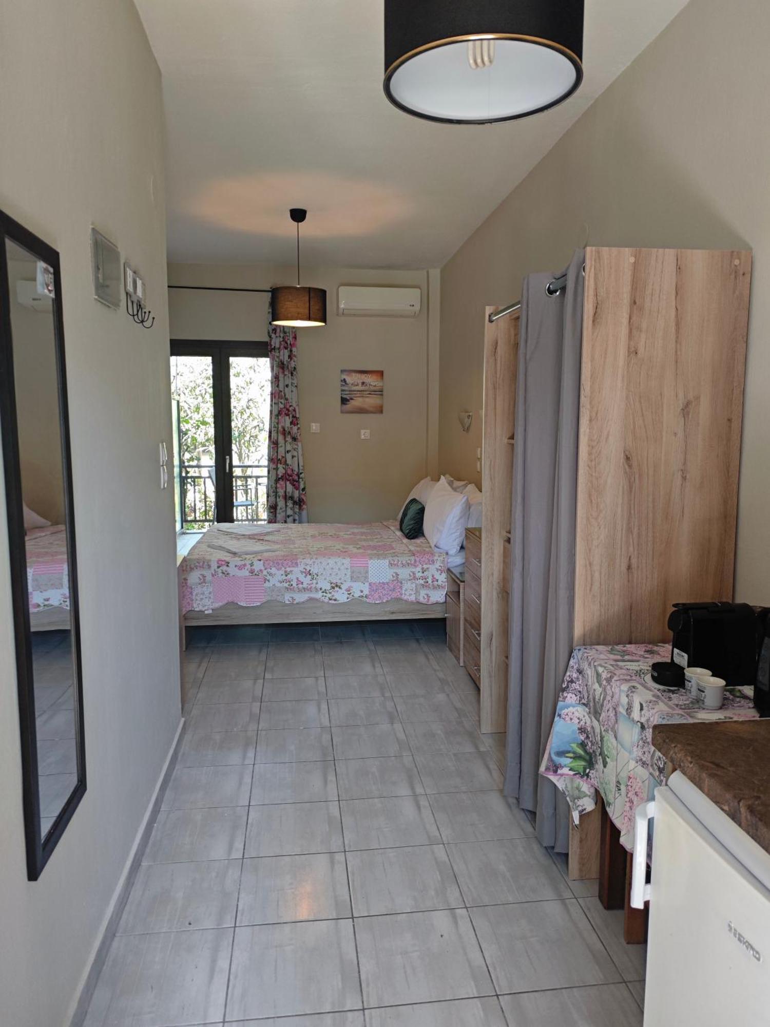 House Anna Sarti Daire Dış mekan fotoğraf